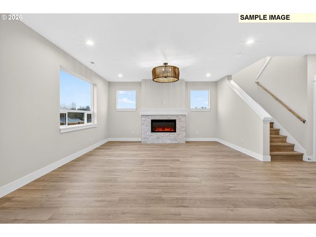 2235 E OTTER Loop 60, La Center, WA 98629