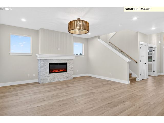 2235 E OTTER Loop 60, La Center, WA 98629