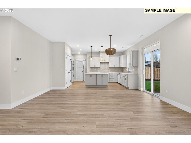 2235 E OTTER Loop 60, La Center, WA 98629