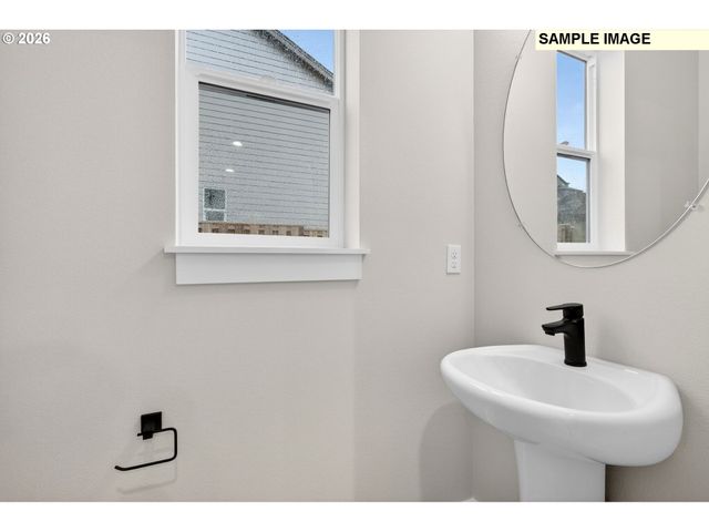 2235 E OTTER Loop 60, La Center, WA 98629