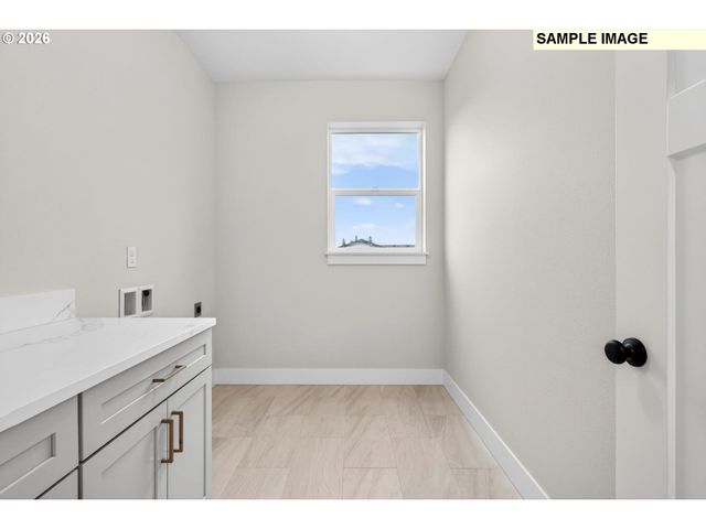 2235 E OTTER Loop 60, La Center, WA 98629