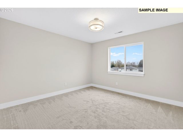 2235 E OTTER Loop 60, La Center, WA 98629