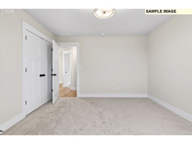 2235 E OTTER Loop 60, La Center, WA 98629