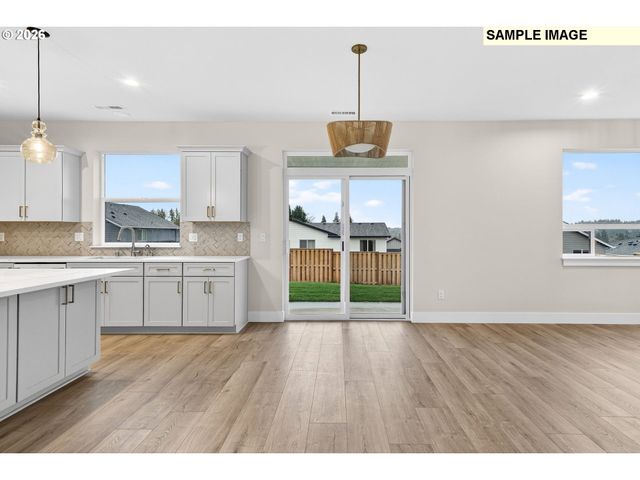 2235 E OTTER Loop 60, La Center, WA 98629