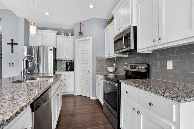 389 N Ferrel Street, Olathe, KS 66061