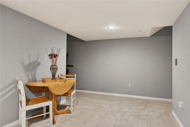 389 N Ferrel Street, Olathe, KS 66061