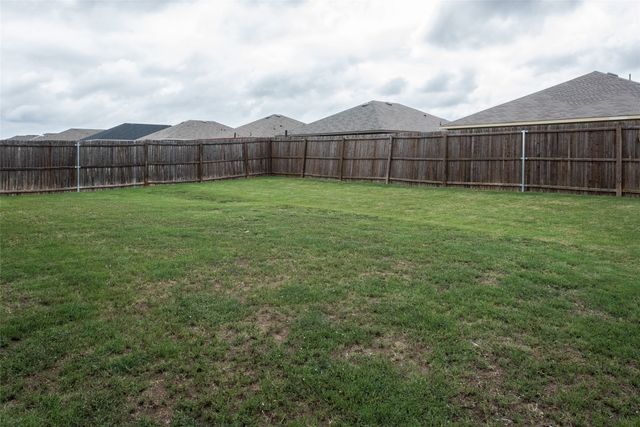 302 Wagon Wheel Drive, Josephine, TX 75189