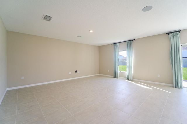 2575 DRIFTWOOD STREET, Auburndale, FL 33823