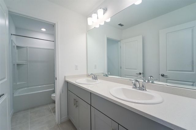 2575 DRIFTWOOD STREET, Auburndale, FL 33823