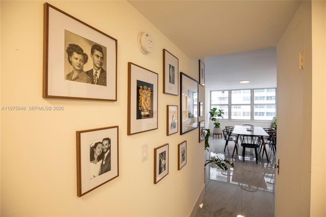 2750 NE 183rd St 811, Aventura, FL 33160