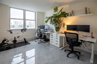 2750 NE 183rd St 811, Aventura, FL 33160