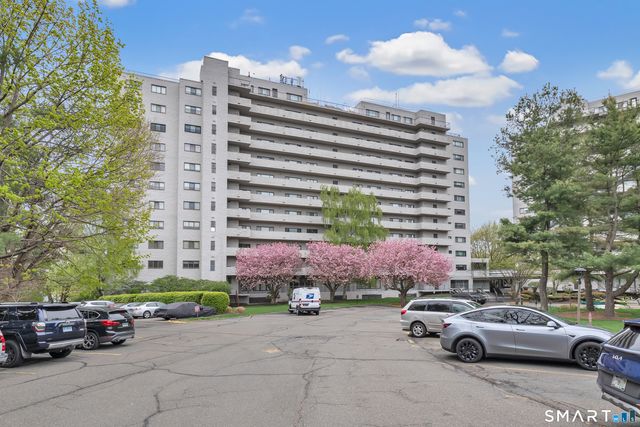3200 Park Avenue 5C2, Bridgeport, CT 06604