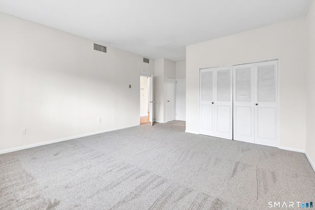 3200 Park Avenue 5C2, Bridgeport, CT 06604