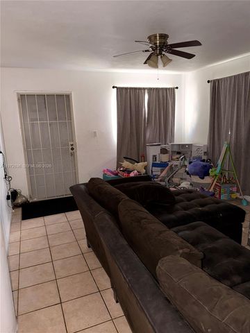 7191 Park Street, Hollywood, FL 33024
