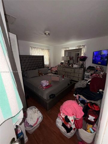 7191 Park Street, Hollywood, FL 33024
