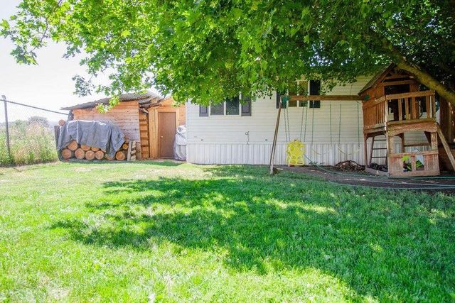 686 Old Arden Hwy, Colville, WA 99114