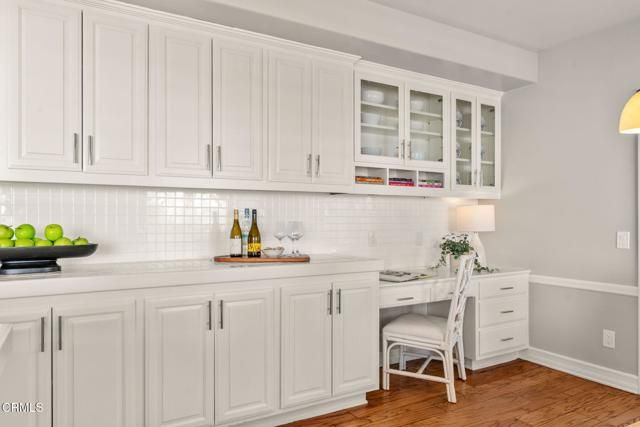 1565 S Oak Knoll Avenue, Pasadena, CA 91108