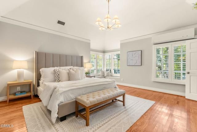 1565 S Oak Knoll Avenue, Pasadena, CA 91108