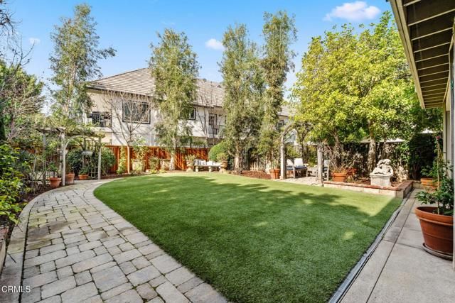 1565 S Oak Knoll Avenue, Pasadena, CA 91108