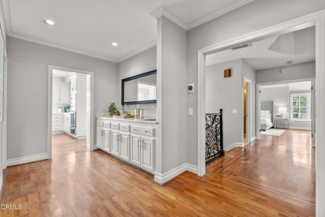 1565 S Oak Knoll Avenue, Pasadena, CA 91108