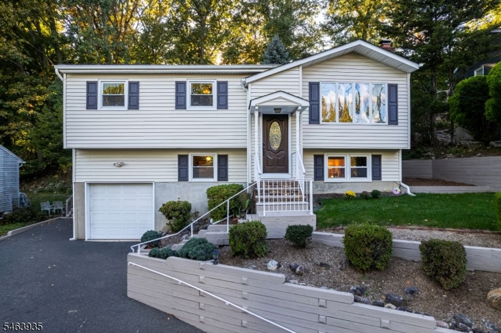 14 White Meadow Rd, Rockaway Twp., NJ 07866 — exterior