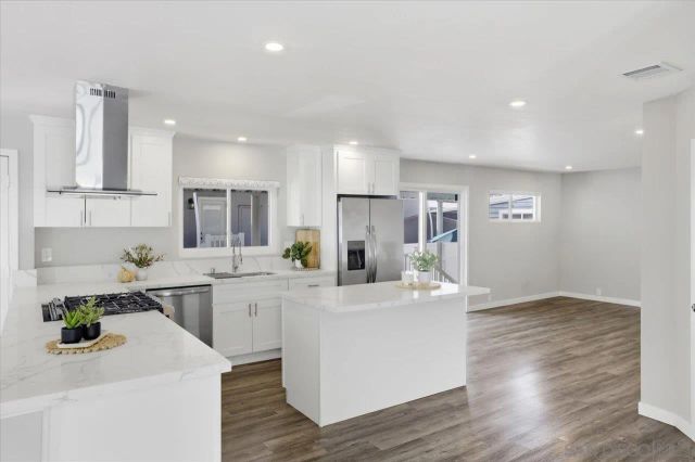 7023 San Bartolo 41, Carlsbad, CA 92011