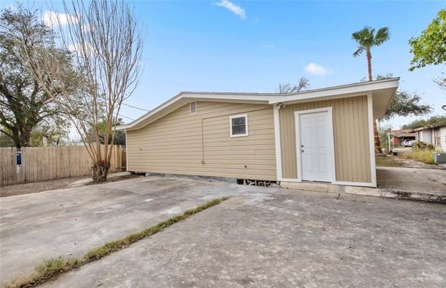 502 N 7th Street, Alamo, TX 78516