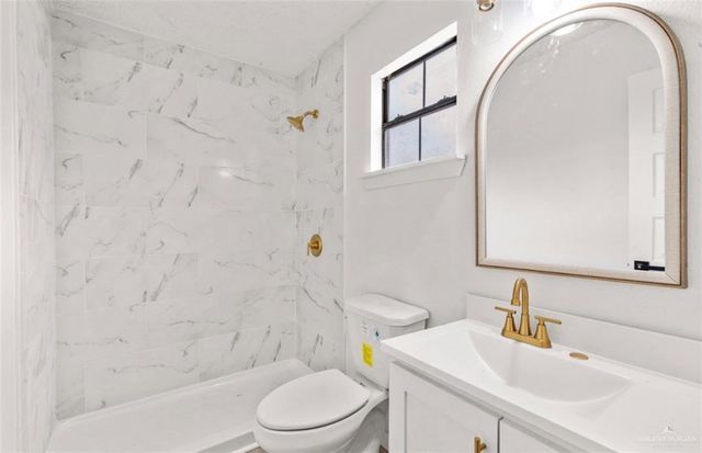 502 N 7th Street, Alamo, TX 78516