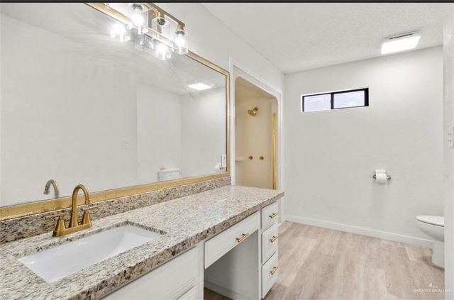 502 N 7th Street, Alamo, TX 78516