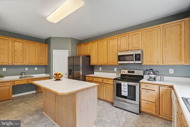 3004 VIDALIA CT, Dumfries, VA 22026