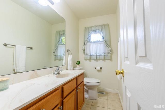 3700 Herndon Drive, Evansville, IN 47715
