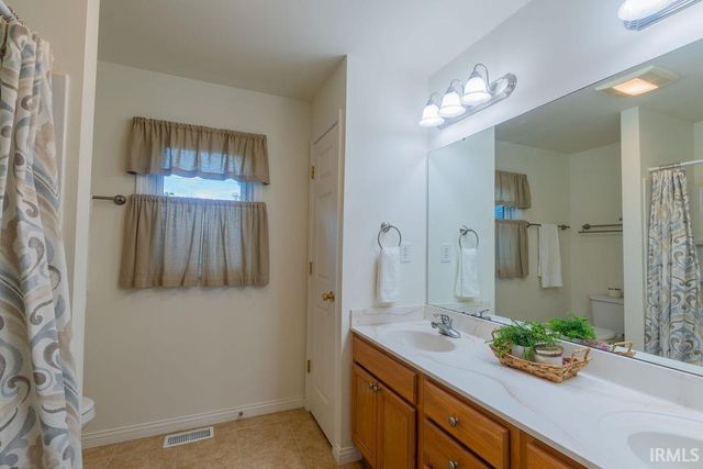 3700 Herndon Drive, Evansville, IN 47715