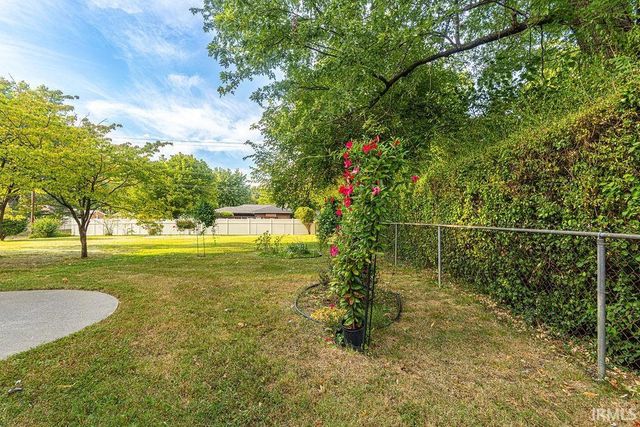 3700 Herndon Drive, Evansville, IN 47715