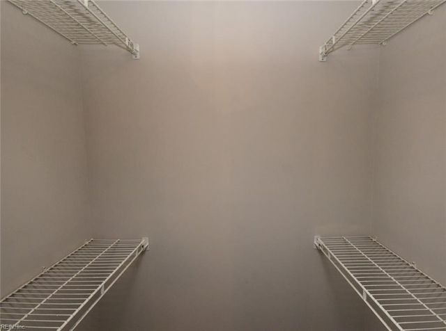 4025 Roebling LN, Virginia Beach, VA 23452