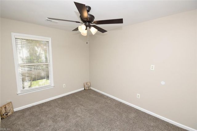 4025 Roebling LN, Virginia Beach, VA 23452