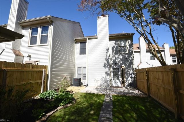 4025 Roebling LN, Virginia Beach, VA 23452