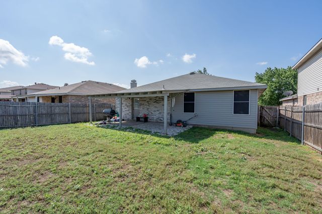 1973 Lariat Drive, Fort Worth, TX 76247