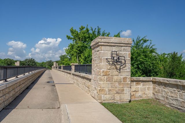1973 Lariat Drive, Fort Worth, TX 76247