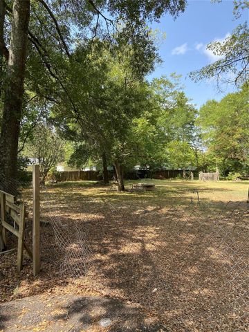 624 Crooke St, Conroe, TX 77301