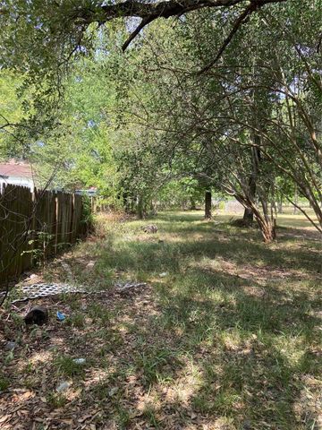 624 Crooke St, Conroe, TX 77301