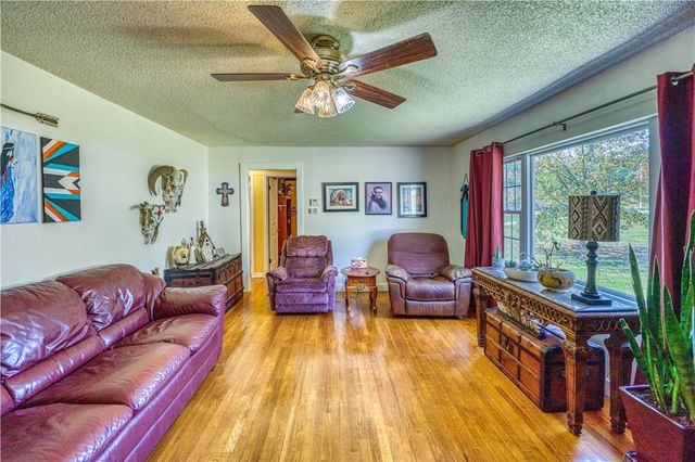 3983 S 7 Hwy, Harrison, AR 72601