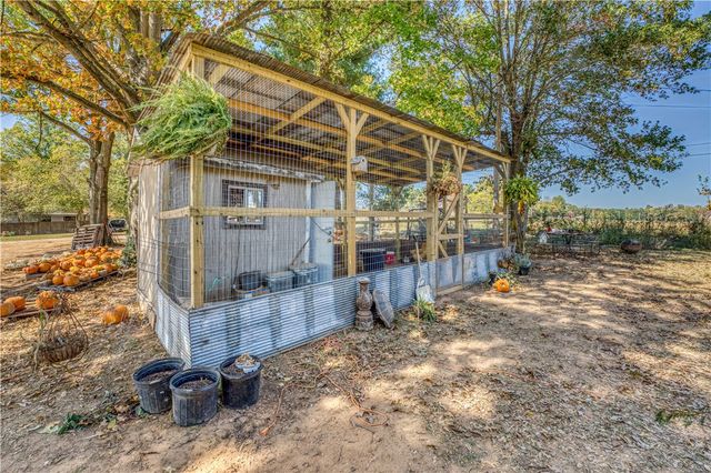 3983 S 7 Hwy, Harrison, AR 72601