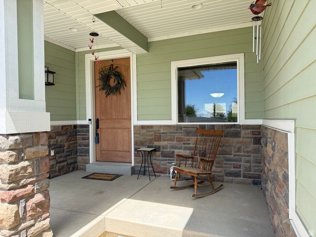 967 W YAMADA CT, Syracuse, UT 84075