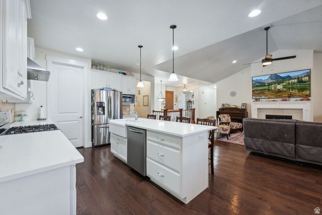967 W YAMADA CT, Syracuse, UT 84075