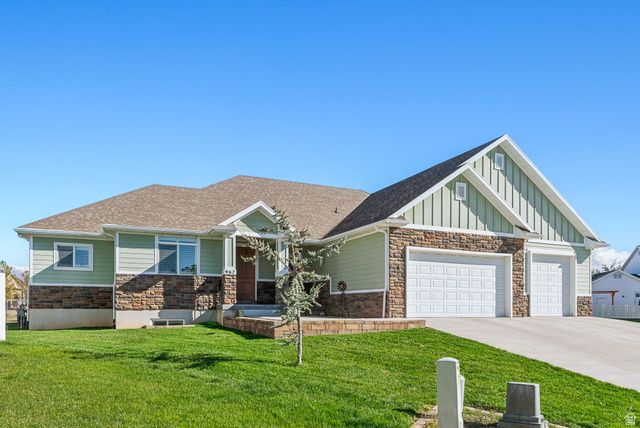 967 W YAMADA CT, Syracuse, UT 84075