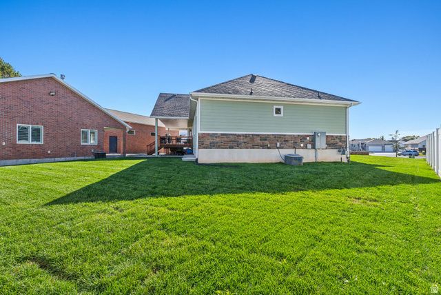 967 W YAMADA CT, Syracuse, UT 84075