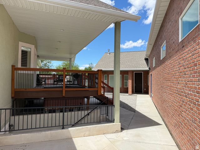 967 W YAMADA CT, Syracuse, UT 84075