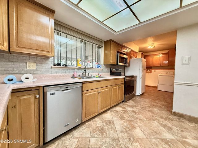1650 Mariposa Drive, Las Cruces, NM 88001