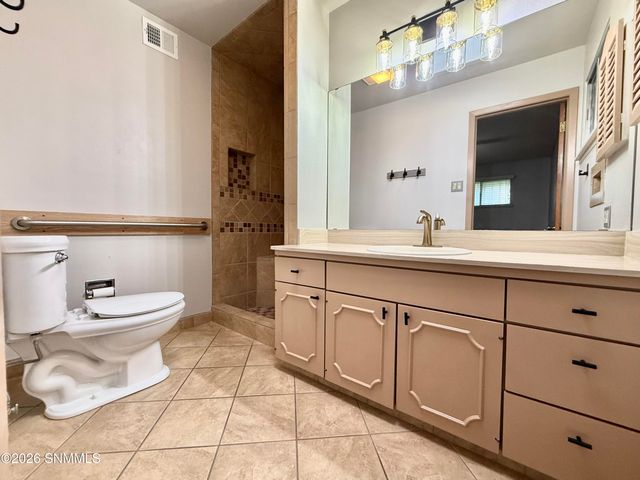 1650 Mariposa Drive, Las Cruces, NM 88001