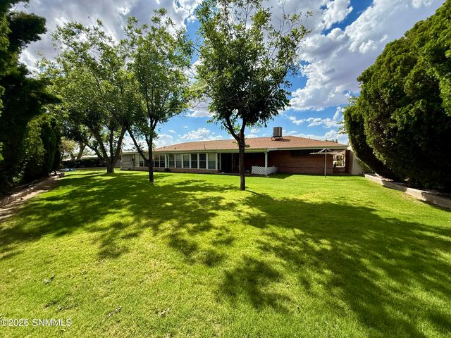 1650 Mariposa Drive, Las Cruces, NM 88001